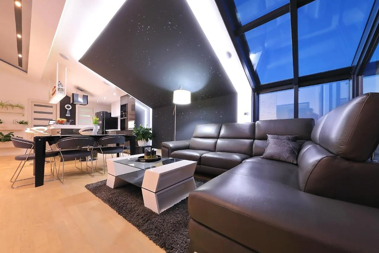 Villa Legacy, By The Beach, Kali Croatia