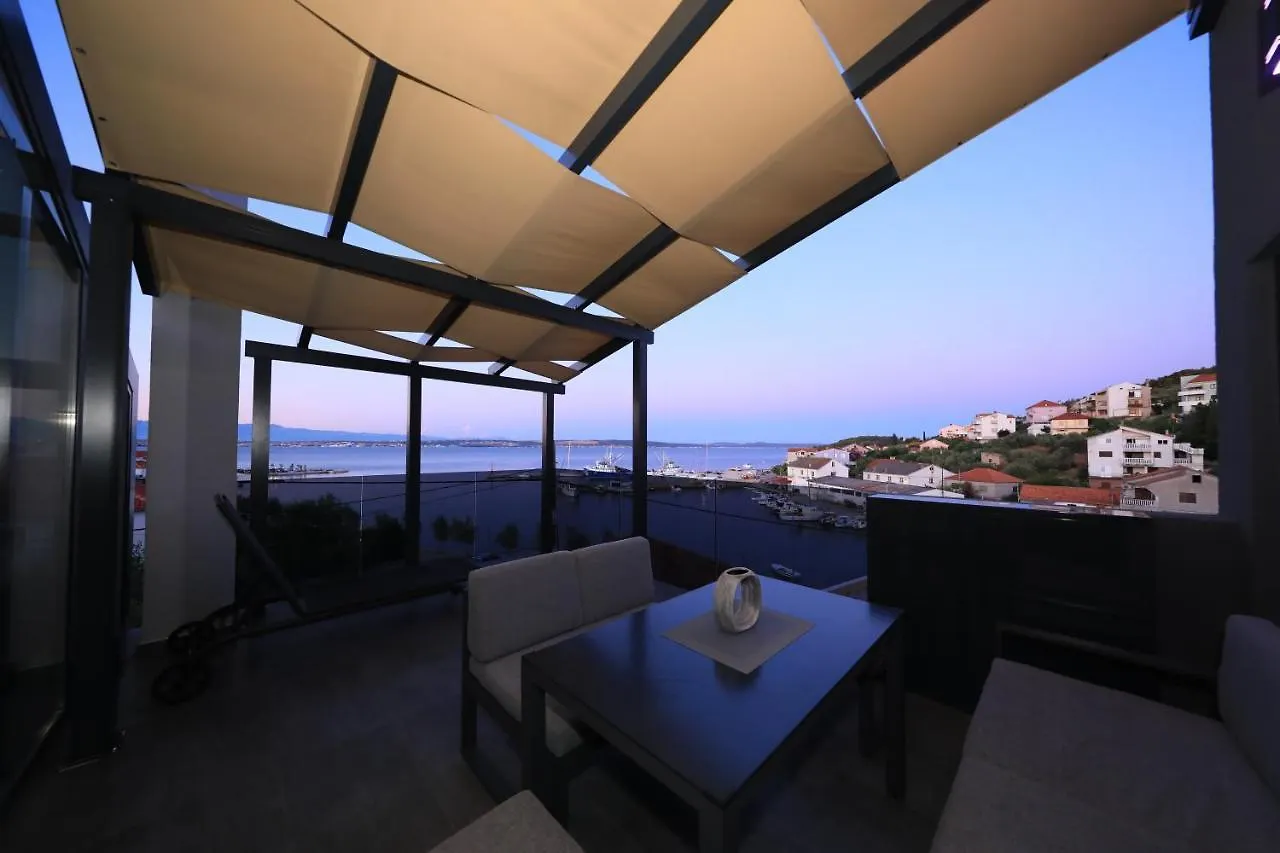 Villa Legacy, By The Beach, Kali