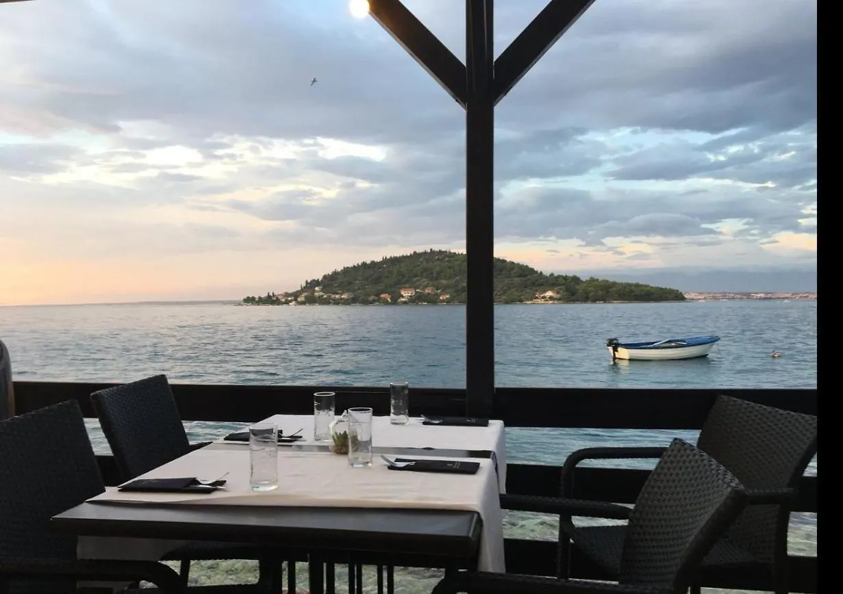 Villa Legacy, By The Beach, Kali